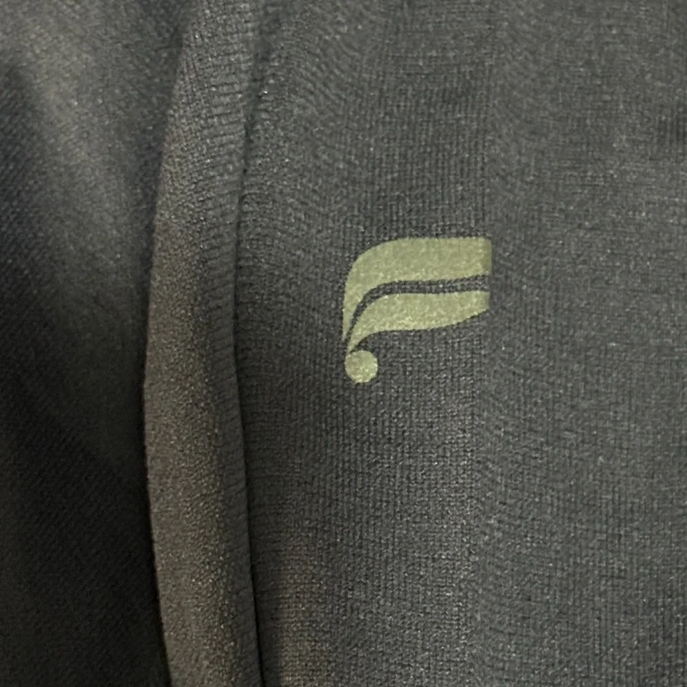 Fabletics Dark Blue Long Sleeve 1/4 Zip NWT Size XL - Picture 6 of 7
